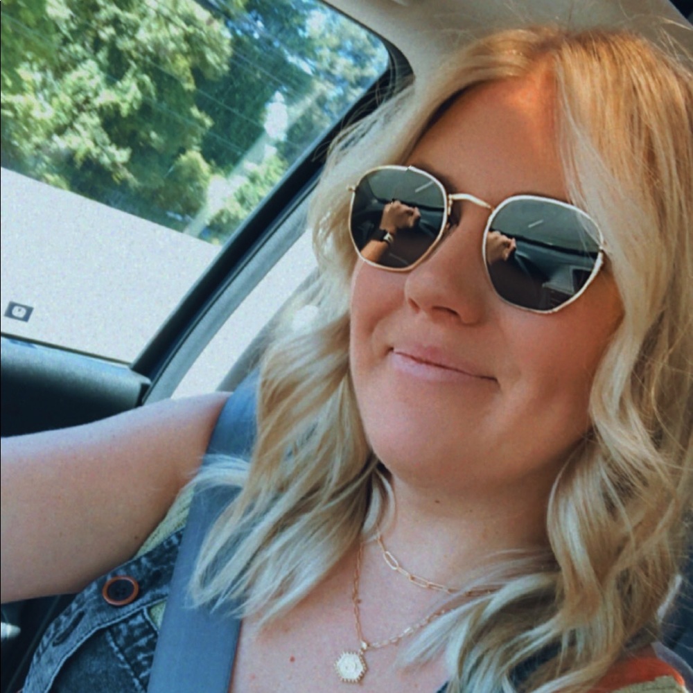 Meet your Posher, Chandler